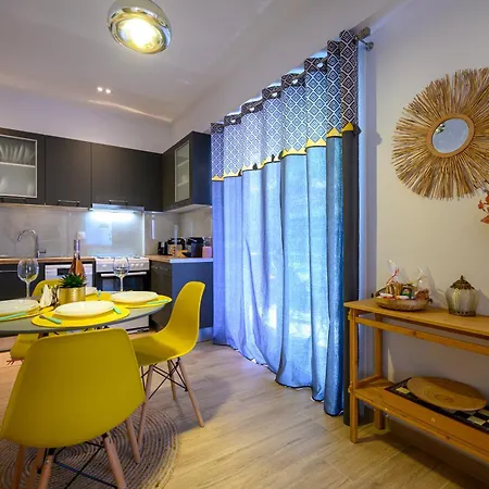 Chic In Nature カラマタ